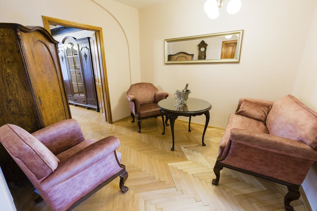 Apartments U Krale Brabantskeho Πράγα Δωμάτιο φωτογραφία