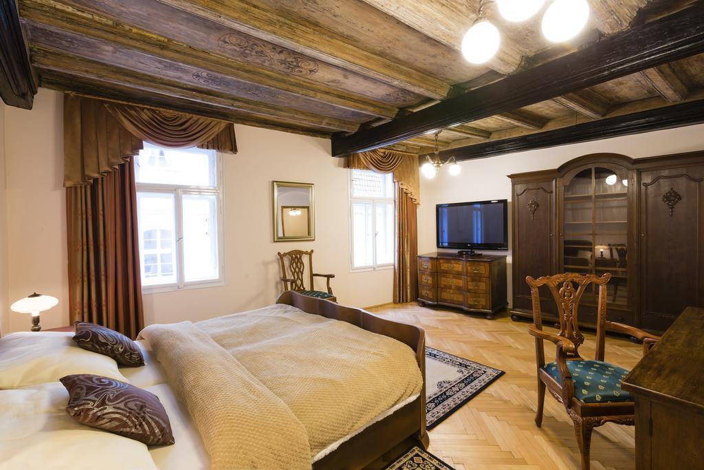 Apartments U Krale Brabantskeho Πράγα Δωμάτιο φωτογραφία