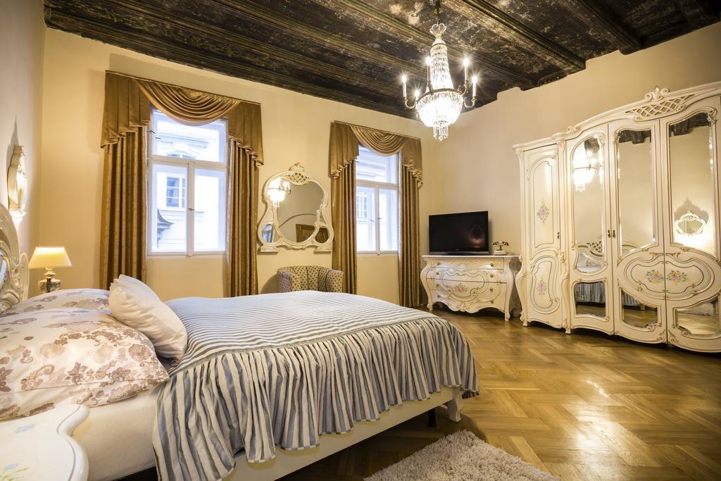 Apartments U Krale Brabantskeho Πράγα Δωμάτιο φωτογραφία